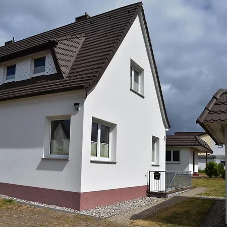 Stilvolle Mit Garten In Rerik, Cleaning Included *