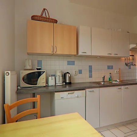 Lejlighed Stilvolle Mit Garten In Rerik, Cleaning Included *